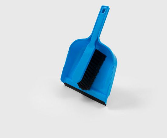 330 X 203MM DUSTPAN WITH SOFT BANISTER BRUSH